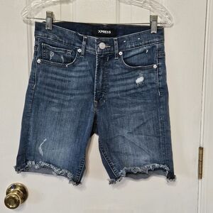 Express Bermuda High Rise Blue Denim Jeans Size 6